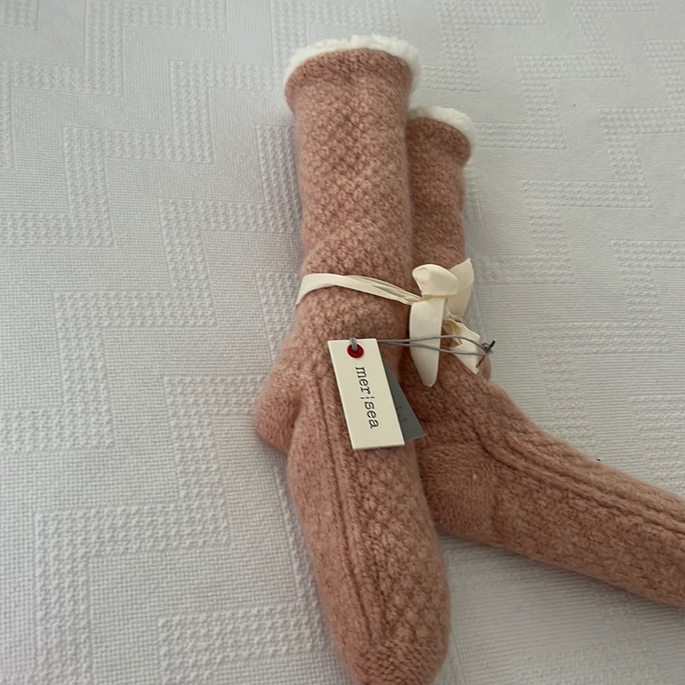 Cozy NWT Slipper Socks